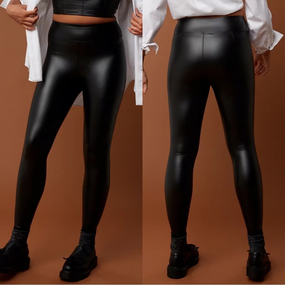 NWT Aerie Offline Real Luxe Black Leggings Sleek Faux Leather Lg